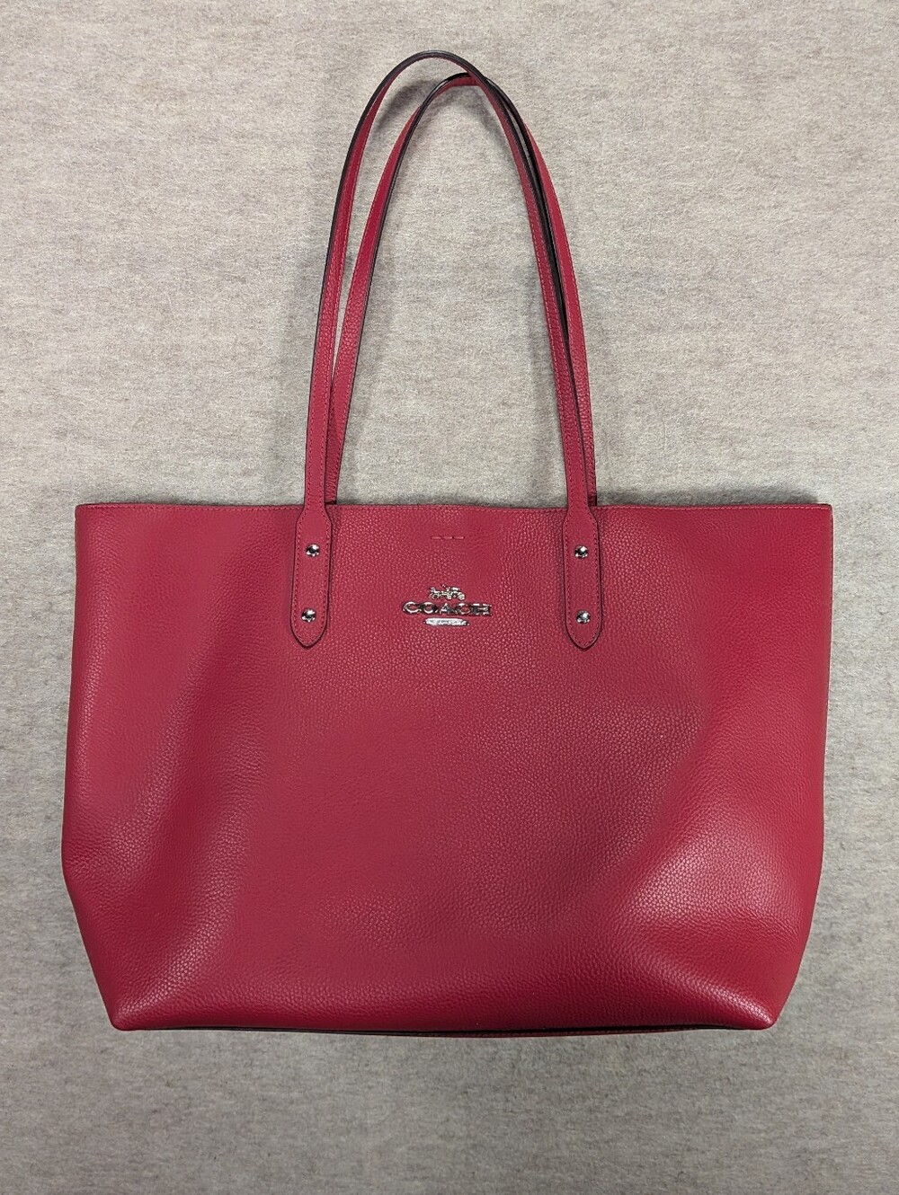 Coach Cherry Red Pebbled Leather Town Tote Bucket Bag Purse Nearly New Carry All